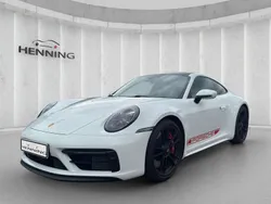 Weiß Gebraucht 2024 Porsche 911 Carrera 4 GTS Coupé | 173.880 € (Etwas zu teuer)