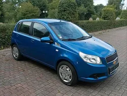 Blau Gebraucht 2010 Chevrolet Aveo Kleinwagen | 2.200 € (Etwas zu teuer)