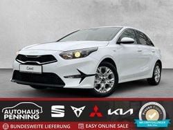 Cararraweiss Gebraucht 2024 Kia Ceed Vision SUV | 21.650 € (Fairer Preis)