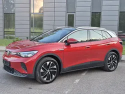 Rot Gebraucht 2024 VW ID.4 Pro SUV | 30.500 € (Superpreis)
