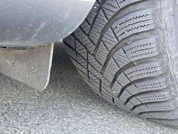 Grau Gebraucht 2020 Mercedes E220 Avantgarde Kombi | 25.000 € (Superpreis)