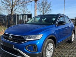 Blau Gebraucht 2023 VW T-Roc Life SUV | 17.900 € (Superpreis)
