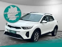 (ud) clear white s Neu 2024 Kia Stonic Vision SUV | 23.170 € (Fairer Preis)