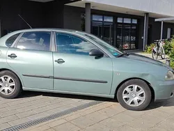 Grün Gebraucht 2004 Seat Cordoba Fresh Limousine | 600 € (Superpreis)