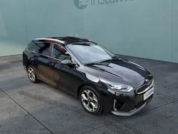 Schwarz Gebraucht 2021 Kia Ceed Kombi | 26.490 €
