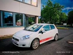 Weiß Gebraucht 2008 Fiat Grande Punto Kleinwagen | 1.750 € (Fairer Preis)