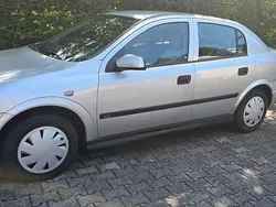 Silber Gebraucht 2000 Opel Astra Limousine | 1.200 € (Fairer Preis)