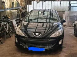 Schwarz Gebraucht 2008 Peugeot 308 Limousine | 1.600 € (Guter Preis)