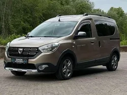 Beige Gebraucht 2019 Dacia Dokker Stepway Van | 12.990 € (Fairer Preis)