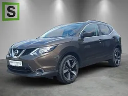 Braun Gebraucht 2016 Nissan Qashqai 360º SUV | 13.450 € (Fairer Preis)