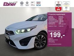 Weiss Gebraucht 2022 Kia Ceed Kleinwagen | 19.350 € (Guter Preis)