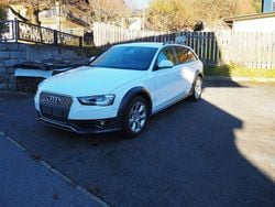 Weiß Gebraucht 2015 Audi A4 Allroad Sport Kombi | 12.900 € (Fairer Preis)