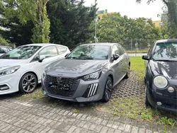 Grau Gebraucht 2024 Peugeot 208 Allure Kleinwagen | 16.580 € (Fairer Preis)