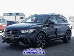 Schwarzmetallic (metallic) Gebraucht 2021 VW Tiguan R SUV | 35.890 € (Guter Preis)