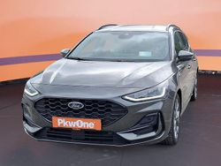 Grau Gebraucht 2024 Ford Focus ST-Line Kombi | 22.850 € (Guter Preis)