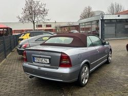 Grau Gebraucht 2003 Opel Astra Cabriolet Edition Cabrio | 1.999 € (Guter Preis)