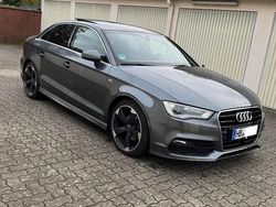 Grau Gebraucht 2014 Audi A3 S-Line Limousine | 16.500 € (Teuer)