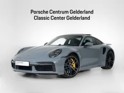 Grau Gebraucht 2023 Porsche 911 Turbo S | 242.900 € (Etwas zu teuer)