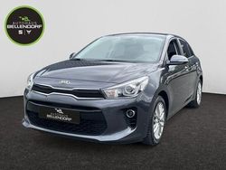 Grau Gebraucht 2020 Kia Rio DREAM-TEAM Edition Limousine | 11.470 € (Fairer Preis)