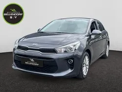 Grau Gebraucht 2020 Kia Rio DREAM-TEAM Edition Limousine | 12.470 € (Fairer Preis)