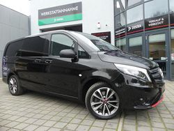 Obsidianschwarz Gebraucht 2021 Mercedes Vito Van / Kleinbus | 28.799 € (Guter Preis)