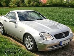 Silber metallic Gebraucht 1997 Mercedes SLK200 Cabrio | 7.350 € (Teuer)