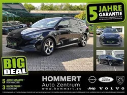 Obsidianschwarz (metallic) Gebraucht 2020 Ford Focus Active Kombi | 17.890 € (Fairer Preis)