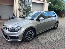 Grau Gebraucht 2015 VW Golf VII Highline Limousine | 12.999 € (Guter Preis)