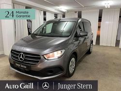 Chromitgrau metallic Gebraucht 2022 Mercedes T180 Van / Kleinbus | 24.650 € (Fairer Preis)