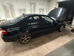 Schwarz Gebraucht 2003 BMW 318 Performance Limousine | 1.000 €