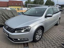 Silber Gebraucht 2012 VW Passat Comfortline Kombi | 8.900 € (Fairer Preis)