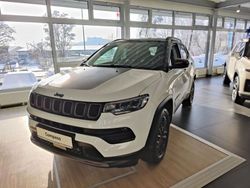 Alpine white / dach schwarz Gebraucht 2023 Jeep Compass SUV | 32.990 € (Fairer Preis)