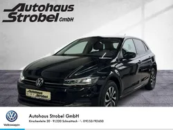 Deep black perleffekt (metallic) Gebraucht 2021 VW Polo Active Kleinwagen | 19.490 € (Fairer Preis)