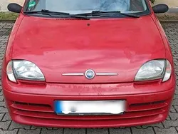 Rot Gebraucht 2010 Fiat Seicento Kleinwagen | 1.000 € (Fairer Preis)