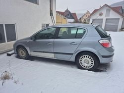 Grau Gebraucht 2004 Opel Astra Limousine | 600 € (Superpreis)