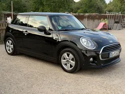 Schwarz Gebraucht 2016 Mini ONE Kleinwagen | 9.100 € (Fairer Preis)