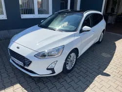 Weiß Gebraucht 2019 Ford Focus Titanium Kombi | 18.699 € (Etwas zu teuer)