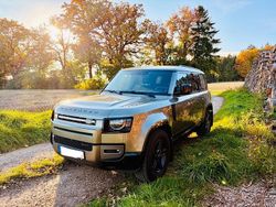Grün Gebraucht 2023 Land Rover Defender SE Dynamic SUV | 69.500 € (Fairer Preis)