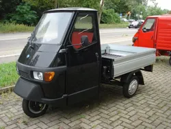 Schwarz Neu 2024 Piaggio APE Van / Kleinbus | 7.999 €