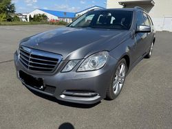 Gebraucht 2011 Mercedes E220 Avantgarde Kombi | 9.000 €