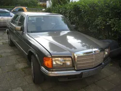 Grau Gebraucht 1982 Mercedes 300 Limousine | 5.200 €