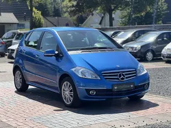 Blau Gebraucht 2009 Mercedes A150 Avantgarde Kleinwagen | 2.990 € (Etwas zu teuer)