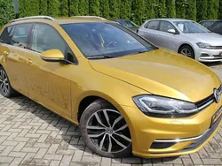 Gelb Gebraucht 2018 VW Golf VII Highline Kombi | 16.590 € (Guter Preis)