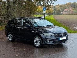 Schwarz Gebraucht 2019 Fiat Tipo Easy Kombi | 9.500 € (Superpreis)