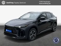 Schwarz Gebraucht 2023 Toyota bZ4X Basis SUV | 32.490 € (Superpreis)
