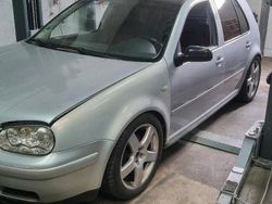 Silber Gebraucht 2001 VW Golf IV GTI Limousine | 2.599 € (Guter Preis)