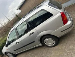 Gebraucht 2000 Ford Focus Kombi | 3.000 €