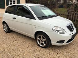 Gebraucht 2009 Lancia Ypsilon Kleinwagen | 1.600 €