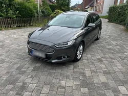 Grau Gebraucht 2016 Ford Mondeo Kombi | 13.500 € (Etwas zu teuer)