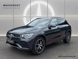 Grau Gebraucht 2022 Mercedes GLC300e Business SUV | 41.590 € (Etwas zu teuer)